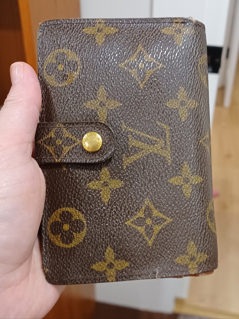 Louis Vuitton Monogram Porte Monnaie Viennois Bifold Wallet